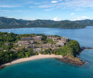 <i>Waldorf Astoria Costa Rica Punta Cacique registra un ahorro anual estimado de 52.400 m³ de agua, equivalente a cerca de 21 piscinas olímpicas. Foto de cortesía</i>