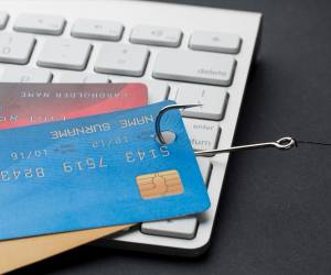 Evite fraudes financieros protegiendo sus datos personales