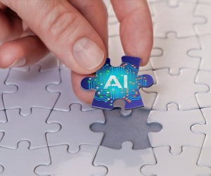 <i>Una encuesta global de Deloitte encontró que tres de cada cuatro jóvenes esperan que la IA modifique significativamente su trabajo durante el próximo año. Foto de iStock</i>