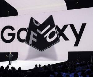 Samsung senior vice president of product marketing Justin Denison speaks on stage about the new foldable phone during the Samsung Unpacked product launch event in San Francisco, California on February 20, 2019. (Photo by Josh Edelson / AFP)