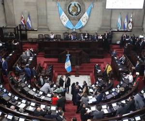 Las principales críticas de la población contra el aumento se originan en la poca producción legislativa de los diputados. Foto de archivo