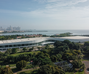 <i>El Panama Convention Center se posiciona como la infraestructura de eventos más grande de Panamá y del istmo centroamericano, gracias a sus 15.400 metros cuadrados de exhibición, un salón de banquetes de 4.000 metros cuadrados y 16 salas de reuniones. Foto de cortesía</i>