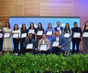 Los Protagonistas del Mercadeo de El Salvador celebraron su éxito en el evento organizado por E&amp;N, junto a Kantar Mercaplan. FOTOS ÓSCAR MACHÓN.