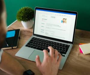Dos simples cambios pueden hacer más interesante su currículum