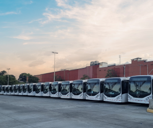 MiBus cuenta actualmente con 1.436 unidades de transporte colectivo, que atienden 152 rutas y 450.000 pasajeros diariamente. Foto de cortesía