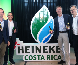 <i>HEINEKEN Costa Rica está conformada por más de 4.600 colaboradores, 4 plantas de manufactura, 13 centros de distribución y más de 50 marcas. Foto de cortesía</i>