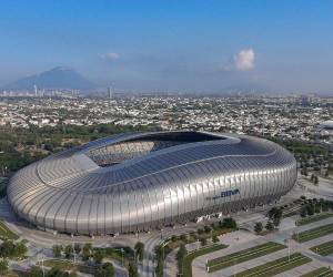 <i>Fotografía aérea que muestra el Estadio BBVA, sede de la Copa Mundial de Fútbol 2026, este viernes, en la ciudad de Monterrey (México). Los organizadores de la Copa Mundial en Monterrey harán una fiesta en el partido número 1.000 de la historia de la competición, que se celebrará dentro de cuatro meses, aseguró hoy Alejandro Hütt, Host City Manager de la sede del norte mexicano. EFE/ Miguel Sierra</i>