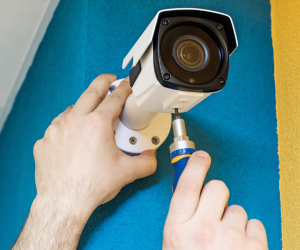 <i>La elección del proveedor es clave para garantizar que los sistemas instalados, el monitoreo y los protocolos realmente respondan a las necesidades de seguridad del negocio. Foto de cortesía</i>