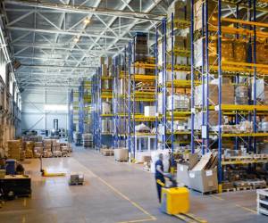 El sector industrial representó el 96,3 % de los US$6.209 millones totales exportados por El Salvador. Foto de iStock