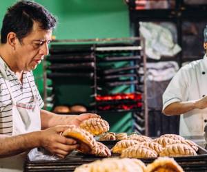 <i>El 83,1 % de las personas involucradas en emprendimientos tempranos señaló que emprende para ganarse la vida debido a la escasez de empleo. Foto de iStock</i>