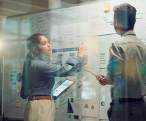 Desde 2021, S&amp;P Global Ratings ha subido sus calificaciones de ocho países soberanos en América Latina. Foto de iStock
