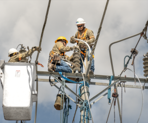 Se realizó la construcción de nuevos circuitos eléctricos de mayor capacidad, especialmente en áreas de creciente actividad industrial. Foto de cortesía
