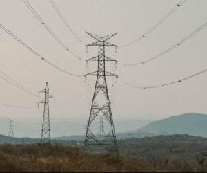El proyecto en cuestión es defendido y promovido desde el Ejecutivo, en el mismo se defiende la modernización del Sistema Eléctrico Nacional bajo los pilares de la eficiencia y sostenibilidad. FOTO ARCHIVO E&amp;N