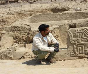 El templo devela frisos con imágenes antropomorfas en alto relieve. Foto cortesía.
