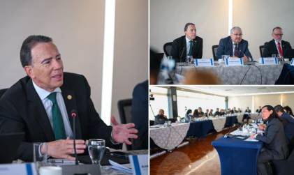 <i>Más allá de sus cifras, el primer Informe de Estabilidad Financiera inaugura un espacio de discusión pública sobre los riesgos del sistema financiero. (Foto: BANGUAT)</i>