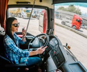 Participación de las mujeres en las empresas de transporte es del 22,7 %