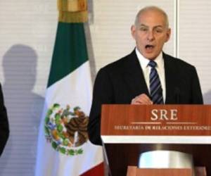 U.S. Secretary of Homeland Security John Kelly (R) delivers a statement accompanied by U.S. Secretary of State Rex Tillerson (L) at the Mexican Ministry of Foreign Affairs in Mexico City on February 23, 2017.Mexico vowed not to let the United States impose migration reforms on it as its leaders prepared Thursday to host US officials Tillerson and Homeland Security chief John Kelly who are cracking down on illegal immigrants. / AFP PHOTO / POOL / CARLOS BARRIA