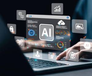 <i>Los modelos de peso abierto permiten a empresas, universidades e instituciones públicas adaptar e implementar sistemas avanzados con menos barreras de acceso. Foto de iStock</i>