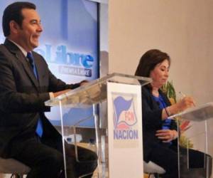 Los propios contendientes Jimmy Morales y Sandra Torres parecieran más espectadores que actores del proceso. (Foto: Archivo)