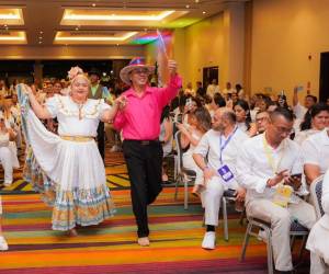 <i>Durante el acto de inauguración de la CATM 2024 se presentaron bailes y destinos por visitar en cada país participantes. FOTO MINISTERIO DE TURISMO EL SALVADOR</i>