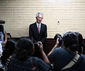 El periodista regresó a su casa luego de 813 días en una prisión militar ubicada en el norte de la capital. Foto de JOHAN ORDONEZ / AFP