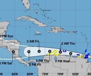 Aumenta posibilidad que tormenta tropical se convierta en huracán en el Caribe