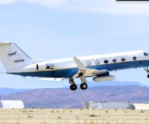 <i>La aeronave Gulfstream C-20A de la NASA, un laboratorio volante, llega a Panamá. Foto: Embajada de Estados Unidos</i>
