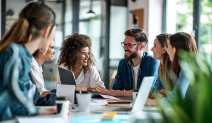 En un contexto en el que la productividad, la atracción de talento y la resiliencia operativa son fundamentales, empresas locales y multinacionales están adoptando tecnologías emergentes para modernizar sus espacios de trabajo. Foto cortesía