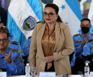 Xiomara Castro señaló que Honduras demanda de sus hijos los mejores esfuerzos para luchar contra el crimen organizado. Foto de archivo