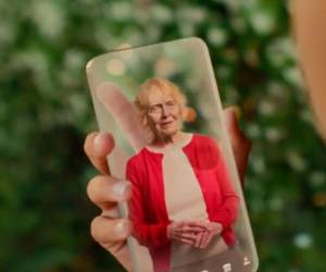 <i>La idea es grabar a una persona durante tres minutos y dejar que la app procese la información para generar un avatar hiperrealista. CAPTURA DE VIDEO DE LANZAMIENTO</i>