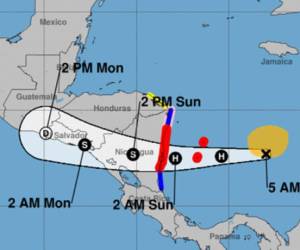 Centroamérica: Emiten alertas y preparan albergues ante llegada de Julia