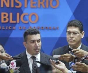 Director de fiscales, Rolando Argueta, dio señales contundentes de avances en indagatorias que pueden abrir paso a un combate más certeros contra la corrupción. (Foto: La Prensa-HN)