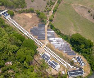 Inauguran las dos primeras centrales híbridas estatales de El Salvador