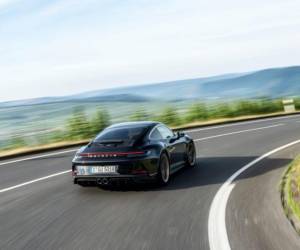 Ventas de Porsche crecen 2 % en primeros nueve meses de 2022