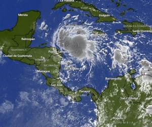 Honduras eleva alertas en Roatán por tormenta tropical Lisa