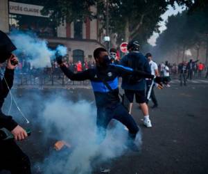 Caos en los accesos al Stade de France e ‘intrusos’ dispuestos a todo