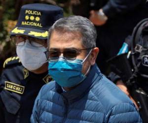Entregan mil GB de evidencia testimonial en contra de Juan Orlando Hernández, expresidente de Honduras