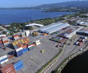 Los anuncios en materia de aranceles efectuados por Estados Unidos ha implicado cambios significativos de las condiciones macro contempladas en el último informe económico anual de la CEPAL. Foto de archivo