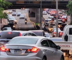 <i>En cuanto a la distribución territorial; Francisco Morazán y Cortés concentran el 44,7 % del parque vehicular de Honduras. Foto de cortesía</i>