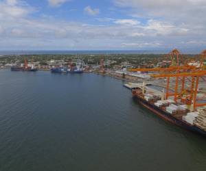 <i>En enero, el tribunal supremo de Panamá dictaminó que la concesión de las terminales del Canal de Panamá operadas por Hutchison era inconstitucional, lo que llevó a las autoridades a tomar control de los activos el mes pasado. Foto de archivo</i>