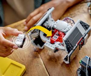 <i>Lego lanzó un sistema de ladrillos inteligentes que interactúan con el jugador, considerado como su mayor avance desde la introducción de sus figuras en miniatura. Foto de cortesía</i>