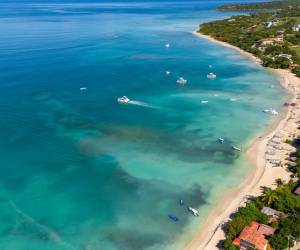 <i>El sector de hoteles, bares y restaurantes creció un 2,3 % interanual en agosto, favorecido principalmente por el aumento de la llegada de pasajeros no residentes por vía aérea. Foto de cortesía</i>