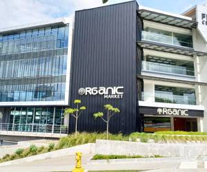 Ubicado en el corazón de Guachipelín de Escazú, Rganic Market no es solo un supermercado, sino un espacio donde se celebra el bienestar, la alimentación consciente y el comercio justo. Foto de cortesía