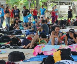 Más de 3.000 cubanos permanecen varados en Panamá, después que Costa Rica les impidiera el paso en su ruta migratoria hacia Estados Unidos. Foto tomada de havanatimes.org