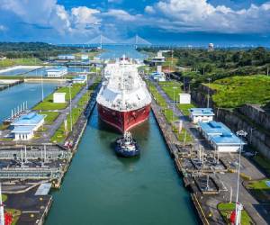 La vía acuática que une el Atlántico y el Pacífico y tienen a EE.UU. como su principal cliente, seguido de lejos por China y Japón, proyecta ingresos por US$5.623,5 millones en el año fiscal 2025. Foto de iStock