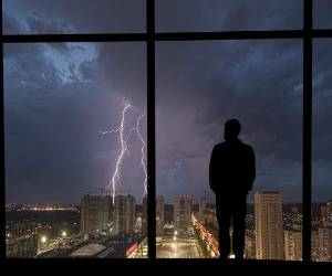 <i>Esperan que el impacto aumente de forma más rápida y sustancial entre 2035 y 2050, a medida que los fenómenos meteorológicos extremos se vuelvan más frecuentes. Viacheslav Peretiatko / Getty Images/iStockphoto</i>