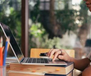 9 buscadores académicos esenciales para tus investigaciones