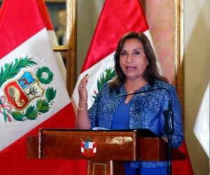 Fiscalía de Perú reprograma la citación a la presidenta