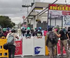 Guatemala: Manifestantes bloquean varios puntos del país