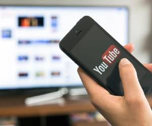 <i>YouTube señaló el año pasado que sus servicios combinados de YouTube Music y Premium superaron los 125 millones de suscriptores a nivel mundial, frente a los 100 millones en 2024. Foto de iStock</i>
